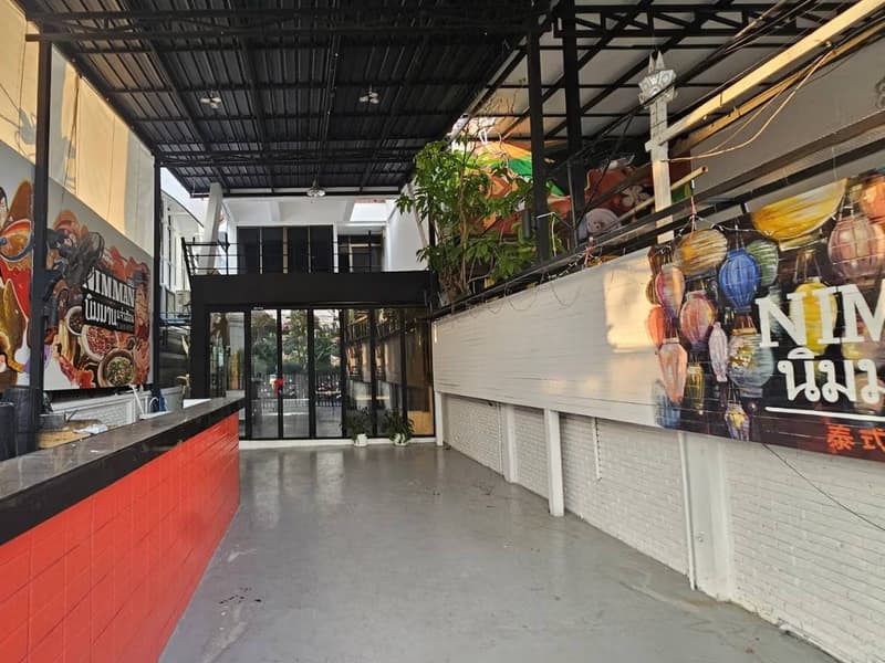 4 Bed Commercial for Sale in Mueang Chiang Mai