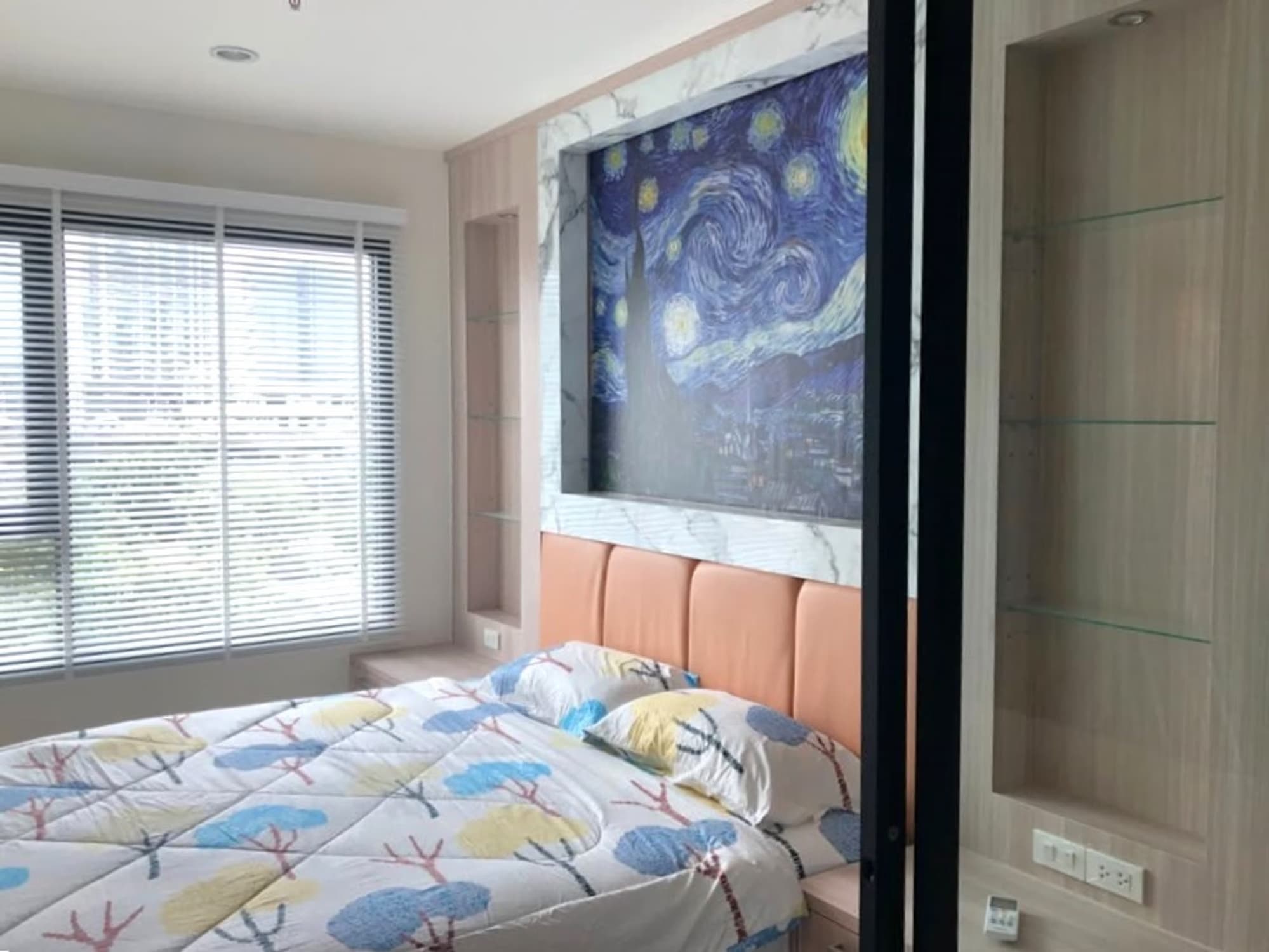1 ห้องนอน คอนโด สำหรับ จำหน่าย ใน Huai Khwang - Image 3