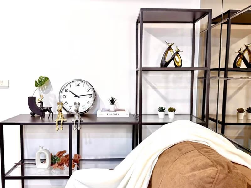 1 Bed Condo for Sale in Watthana