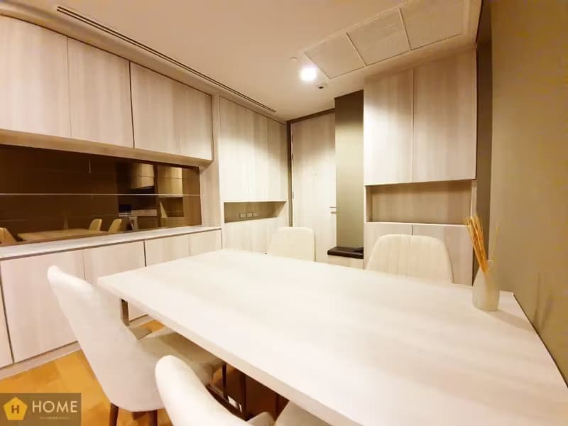 2 Bedroom Condo for Rent at The Lumpini 24