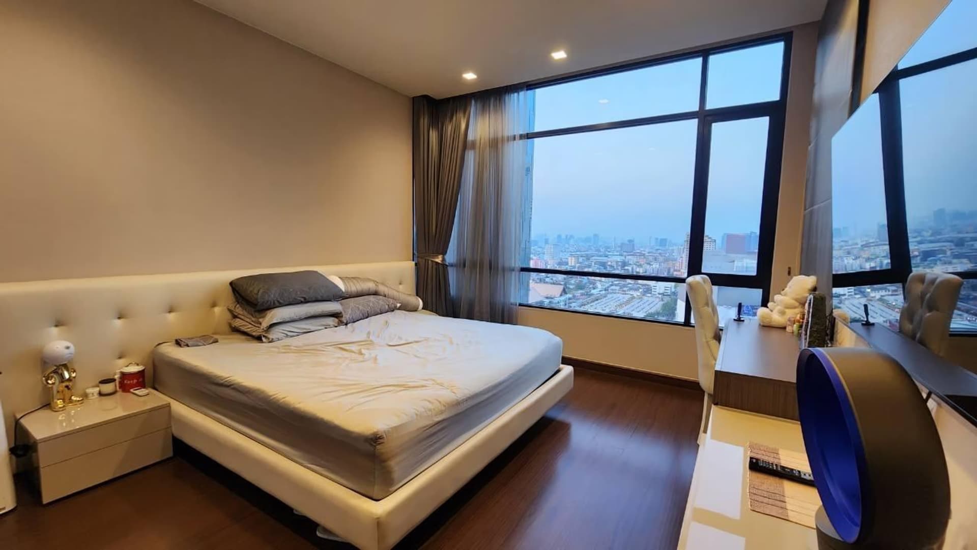2 卧室 公寓 用于 出租和出售 在 Huai Khwang - Image 3