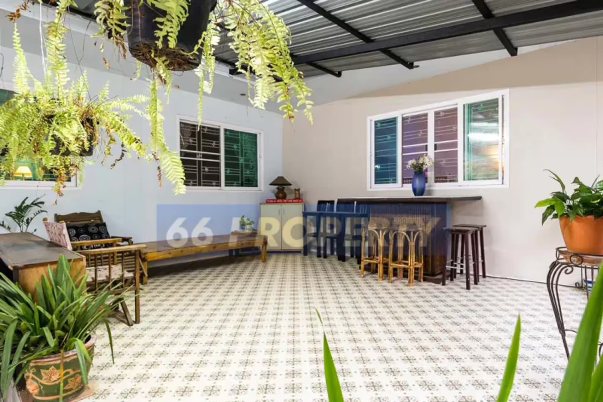 Studio for Sale in  - Image 9