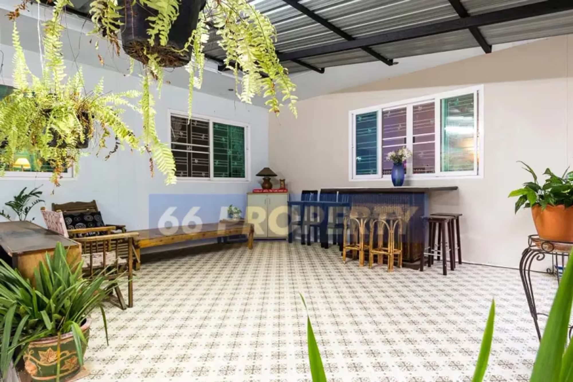 Studio for Sale in  - Image 9