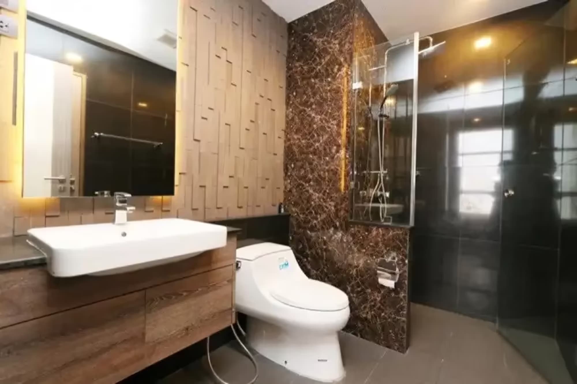 2 Bedroom Condo - Image 8