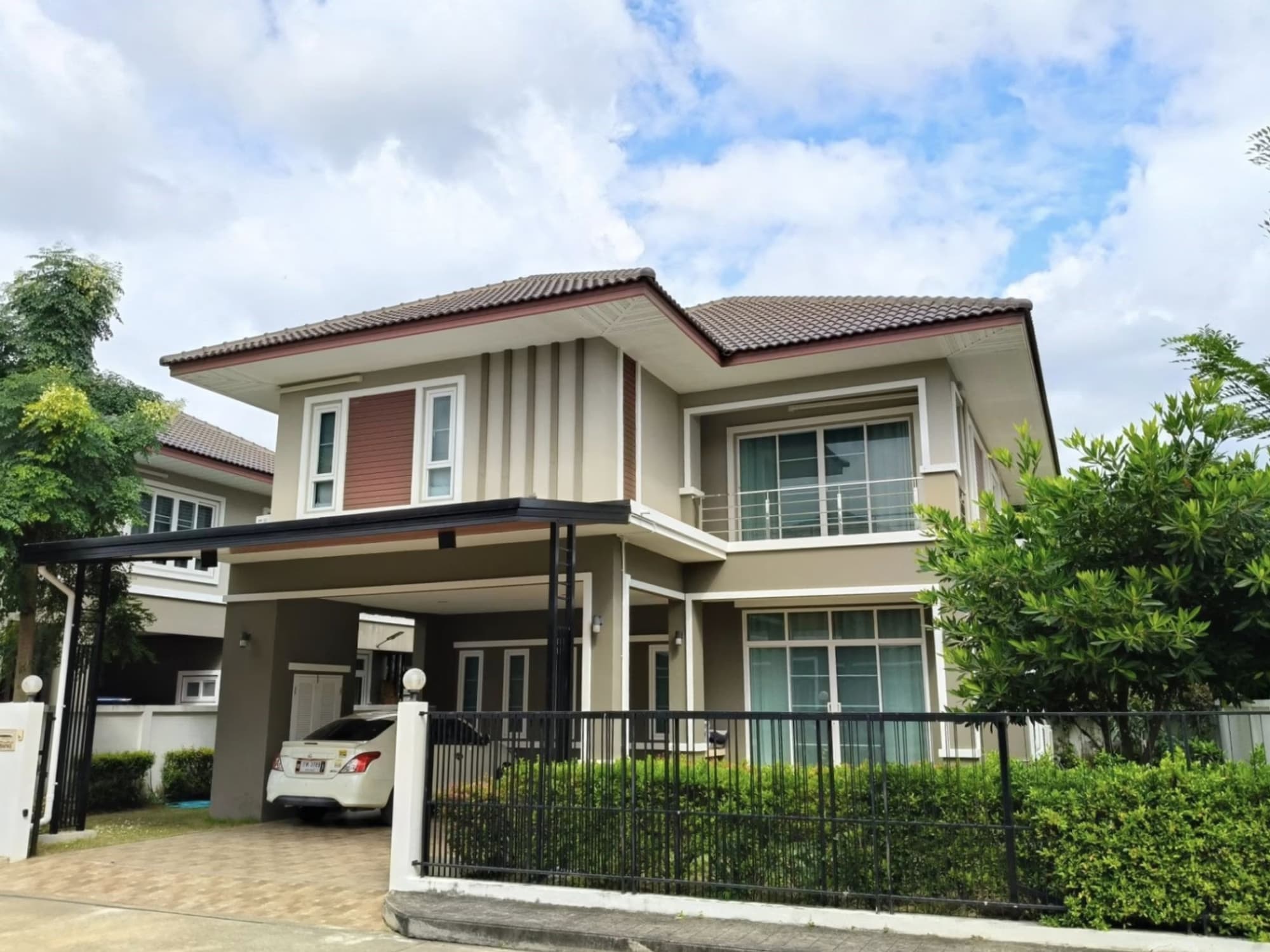 4 ห้องนอน บ้าน สำหรับ จำหน่าย ใน San Kamphaeng - Image 1