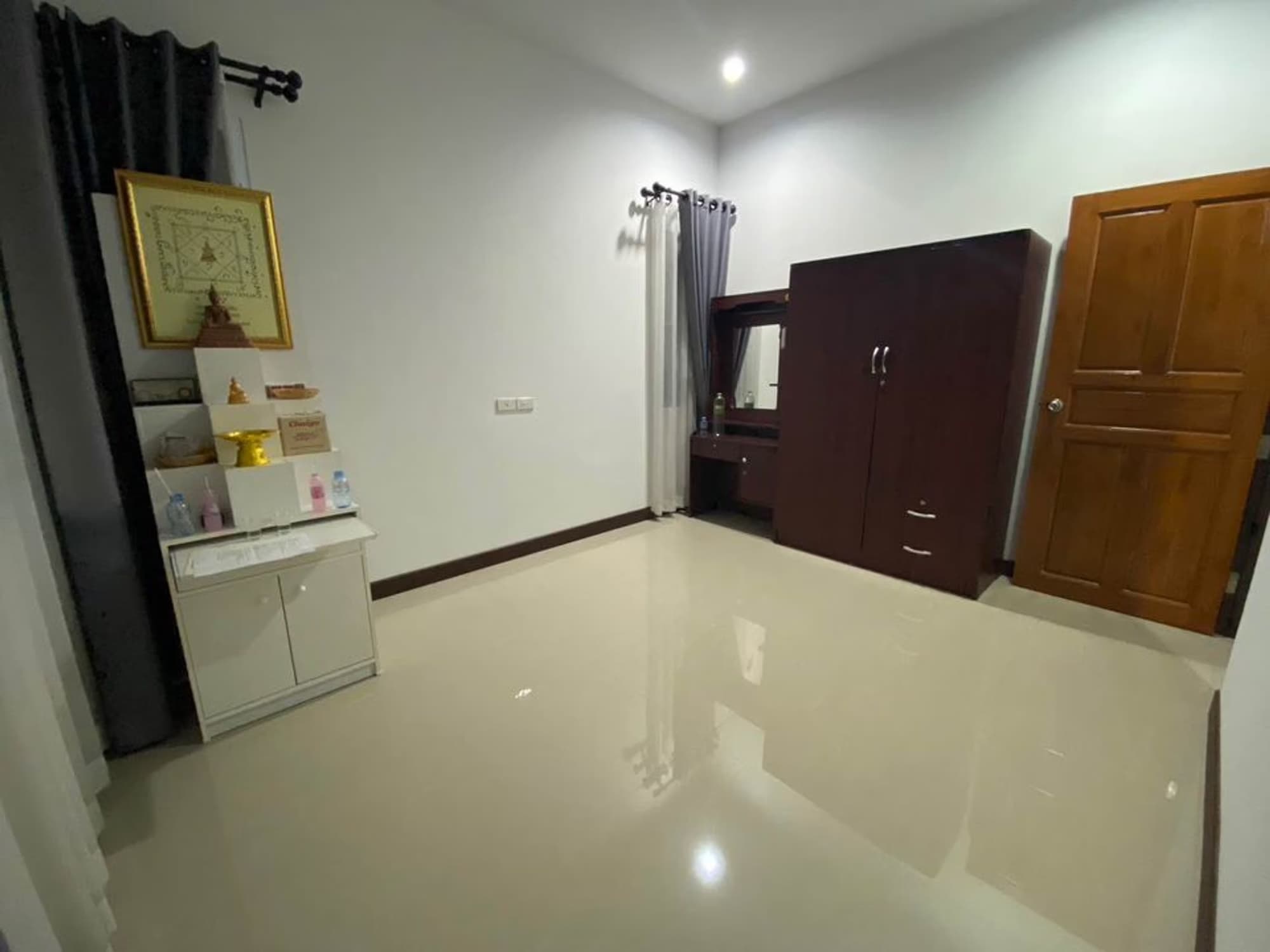  - Image 8