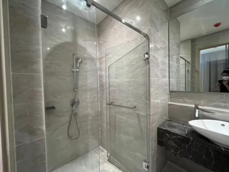 1 Bedroom Condo
