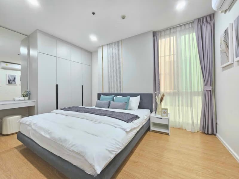 2 Bed Condo for Sale in Watthana