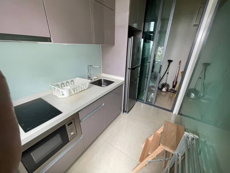 1 Bedroom Condo