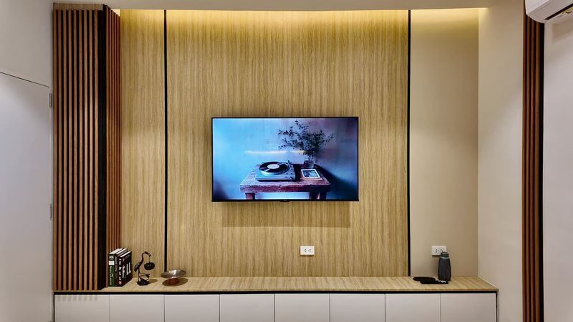 2 Bed Condo for Sale in Mueang Chiang Mai - Image 6