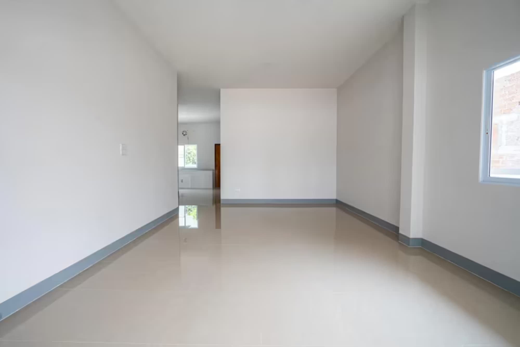 3 Bedroom House - Image 4