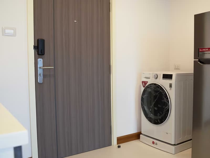 1 Bed Condo for Sale  Near Khlong San BTS