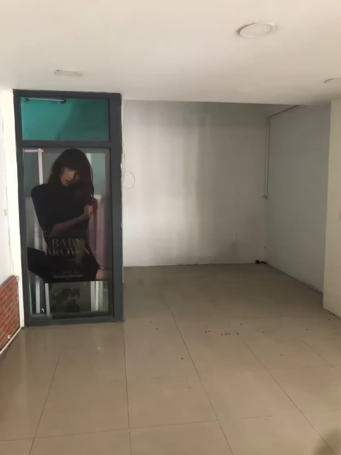 4 Bedroom House - Image 4