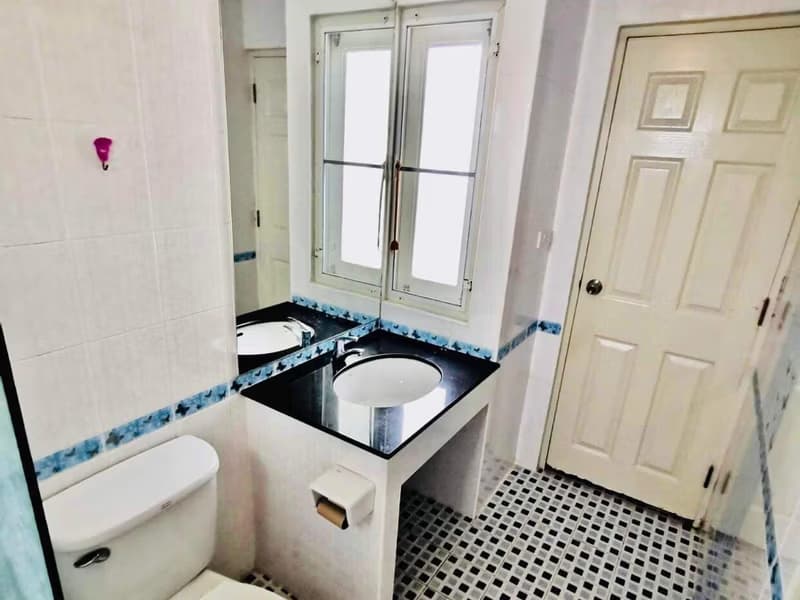 4 Bed House for Rent and Sale in Doi Saket