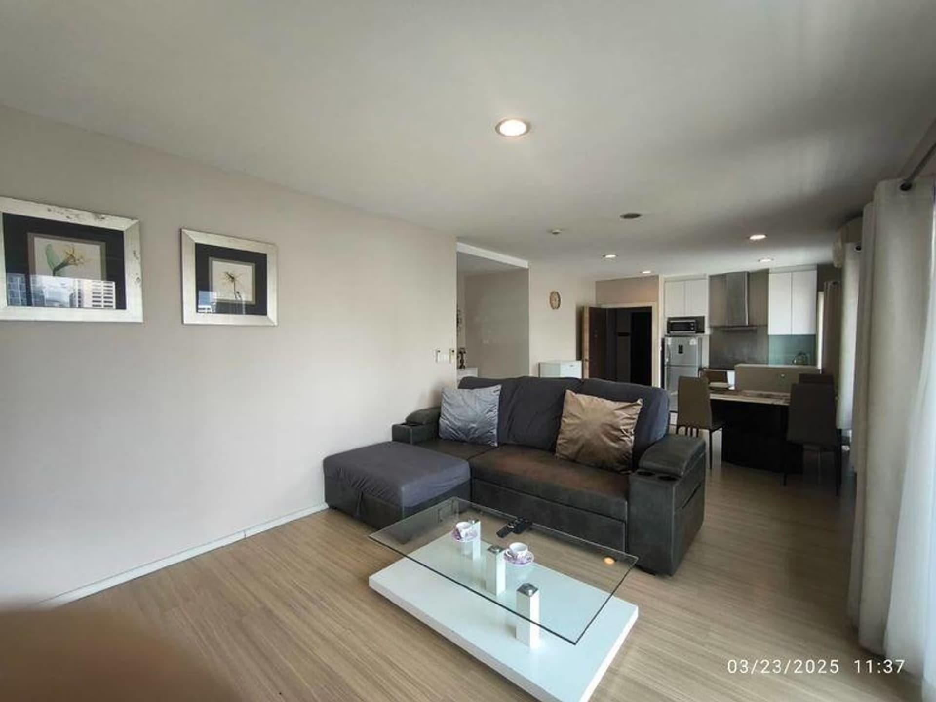 1 Bed Condo for Rent and Sale in Pathum Wan - Image 1