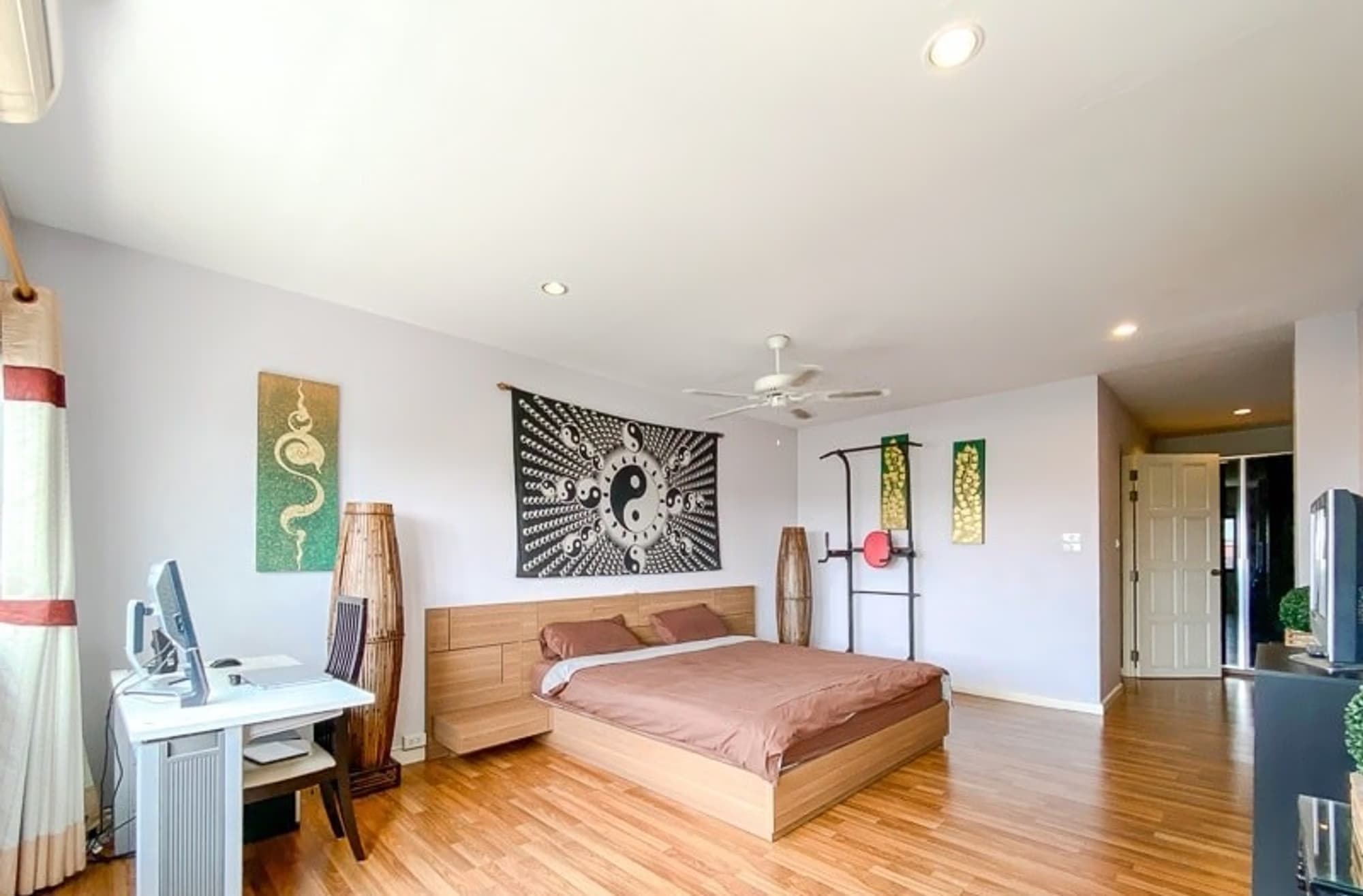 2 Bedroom Condo - Image 5