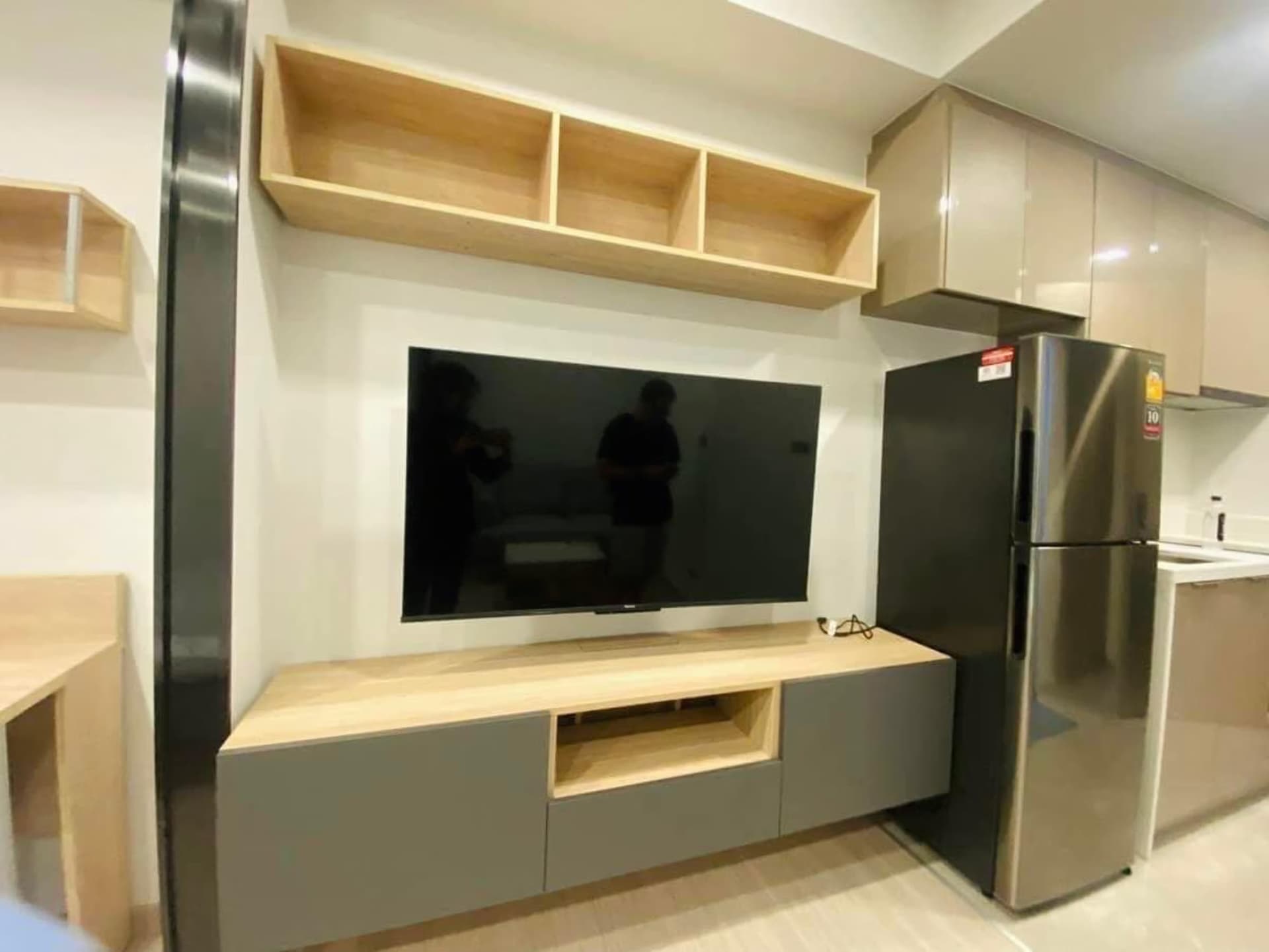 1 Bed Condo for Sale in Huai Khwang - Image 2