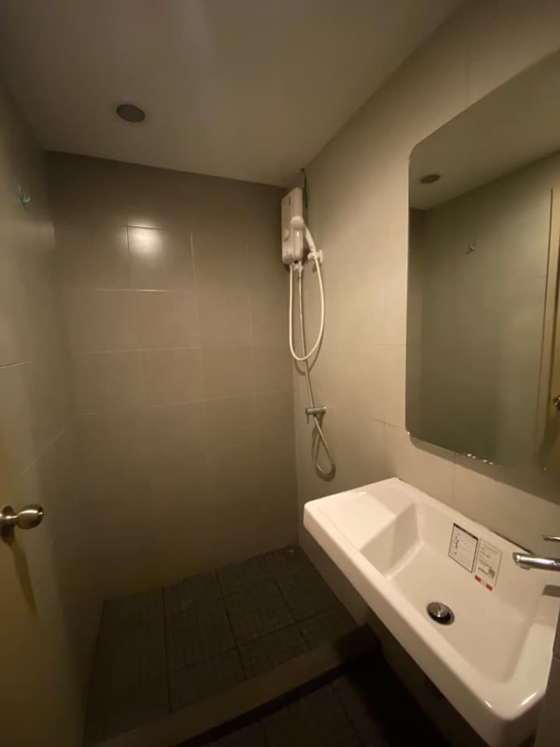  - Image 4