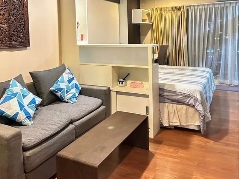 Studio Condo for Rent in Watthana