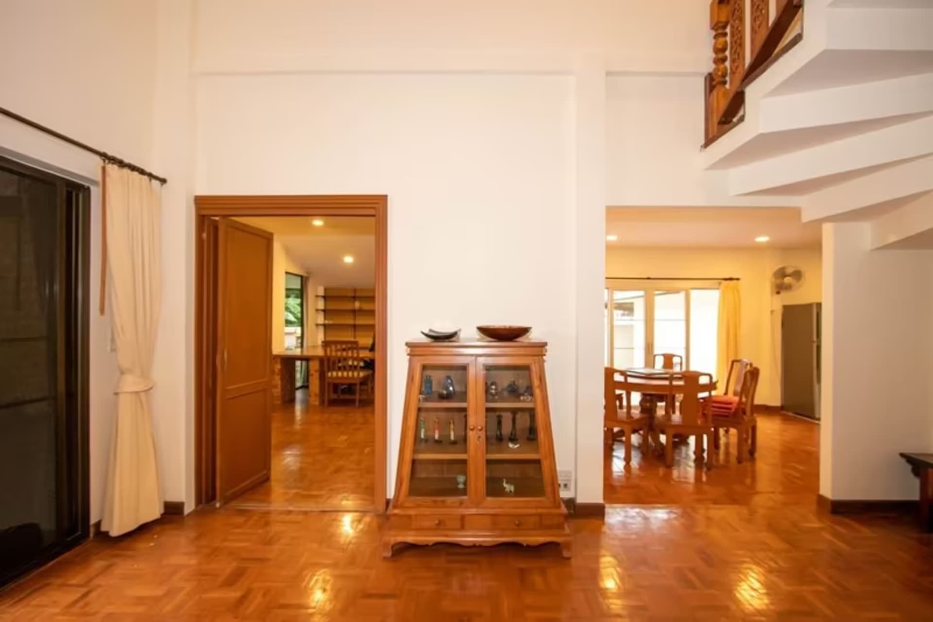 4 Bedroom House in Nong Hoi - Image 12