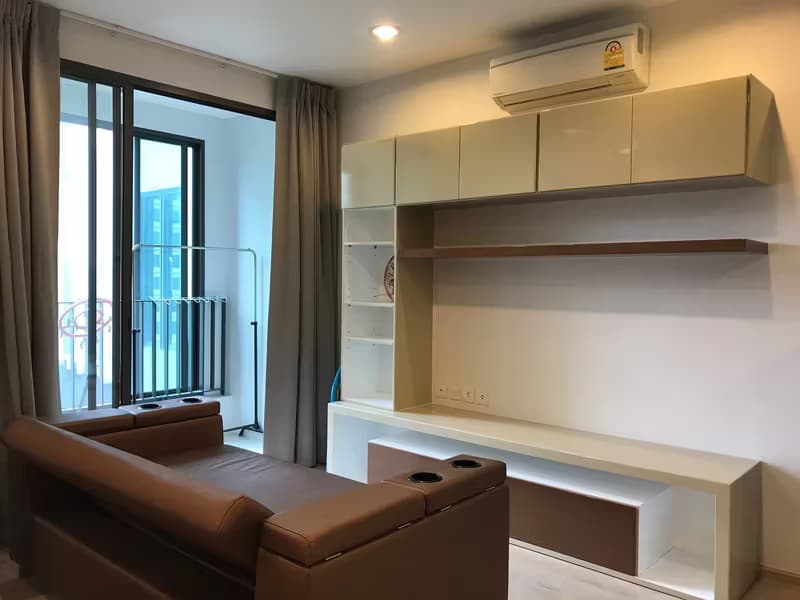 1 Bedroom Condo