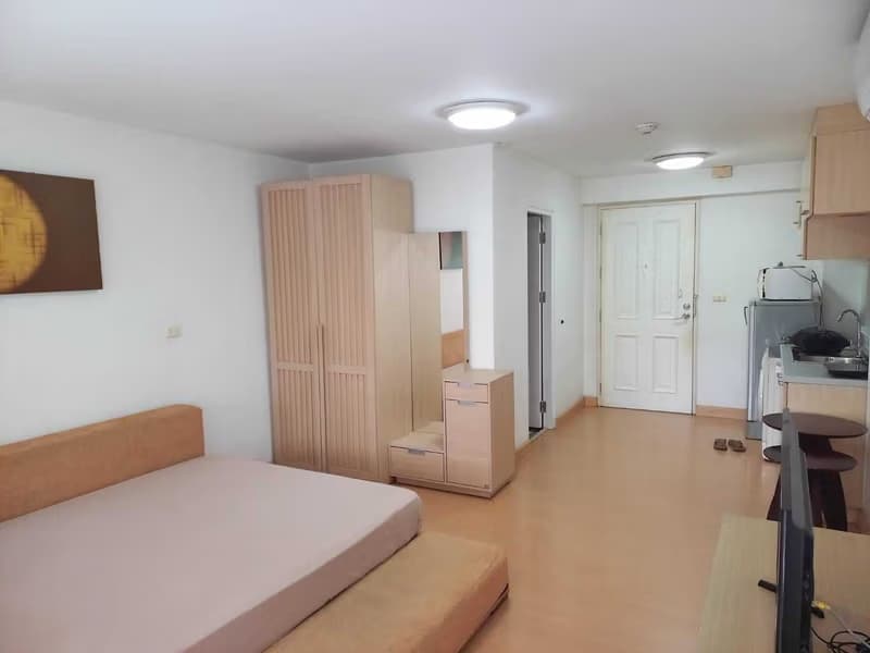 1 Bed Condo for Sale in Khlong Toei