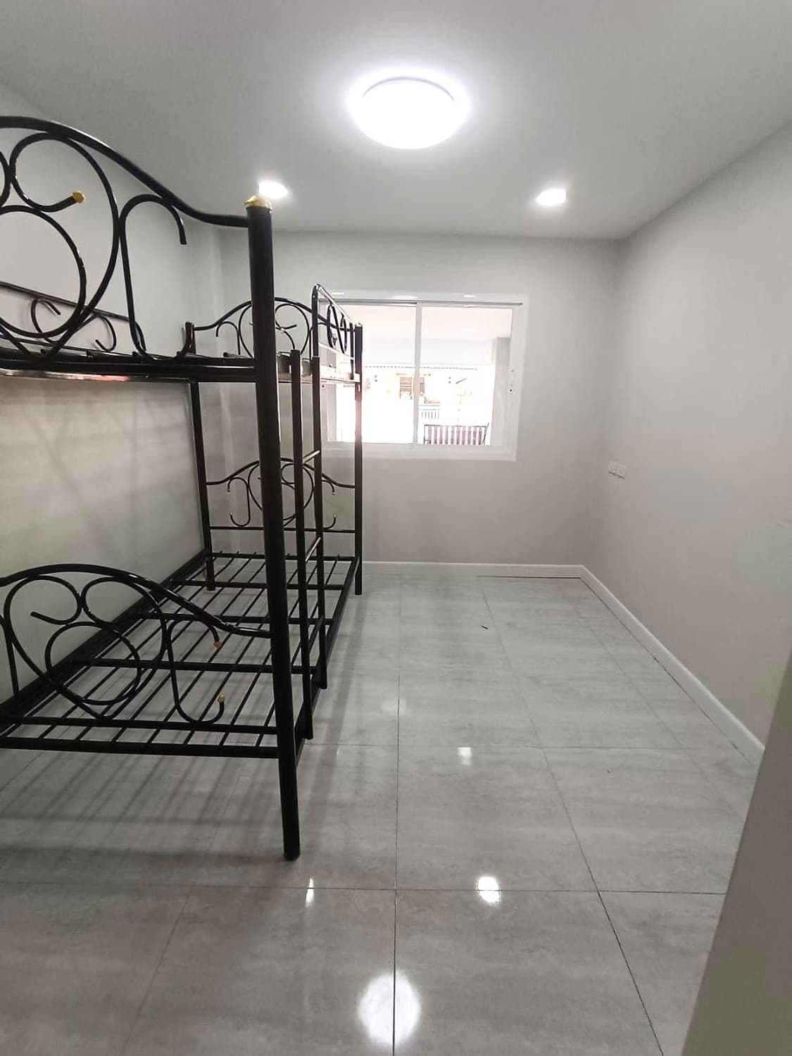 4 ห้องนอน บ้าน สำหรับ ขายและจำหน่าย ใน San Sai District - Image 8