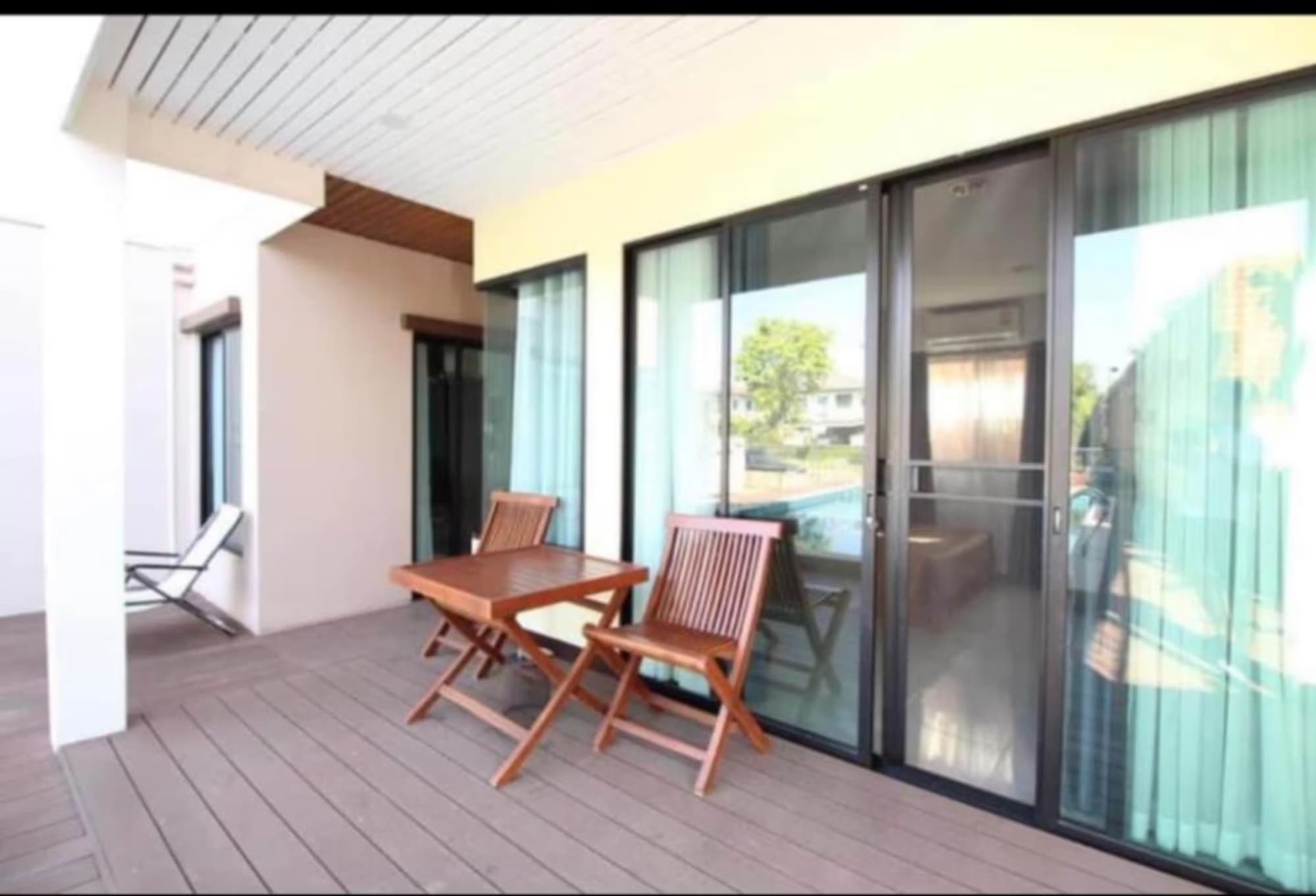 5 Bedroom House - Image 17