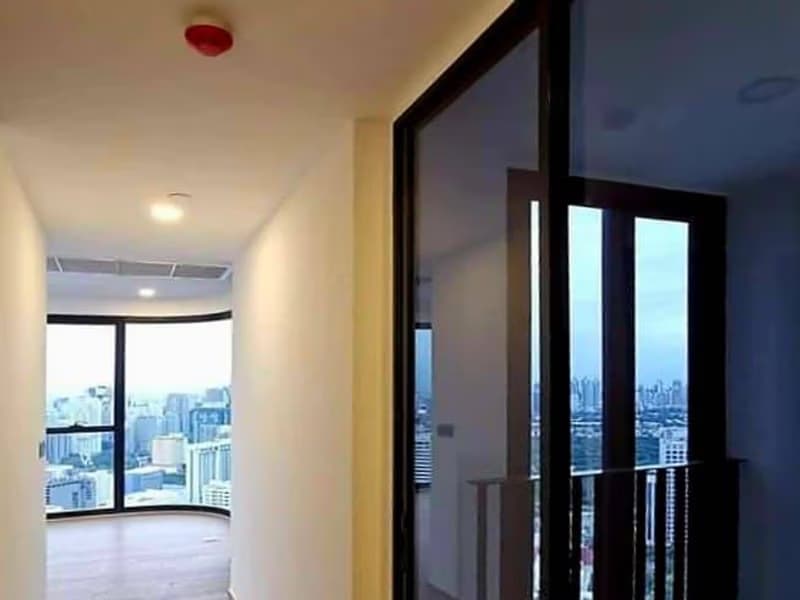 Condo for Sale at Ashton Chula-Silom