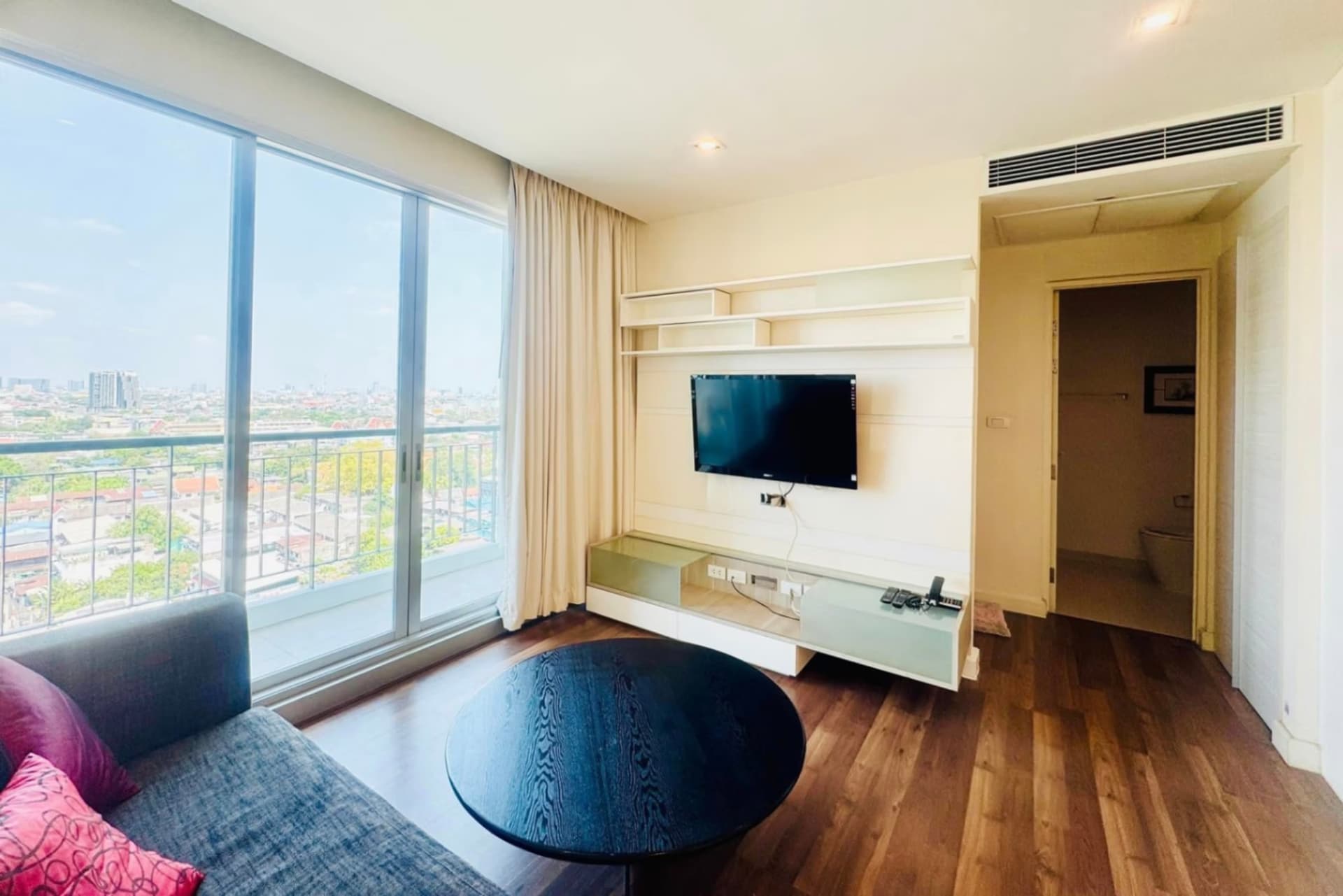 1 ห้องนอน คอนโด สำหรับ จำหน่าย ใน ธนบุรี - Image 2