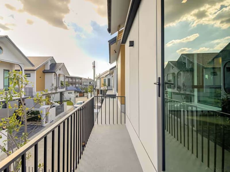 3 Bed House for Sale in Saraphi District