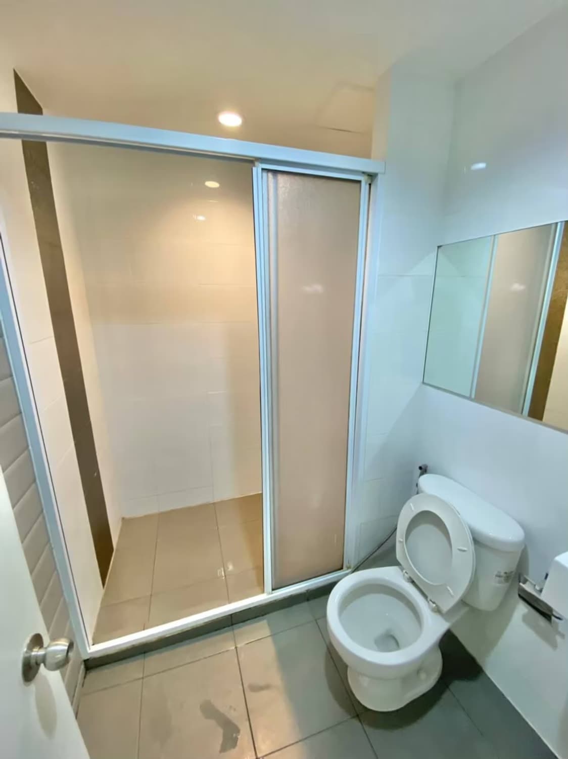 2 ห้องนอน คอนโด สำหรับ ขาย ใน Khlong Toei - Image 7