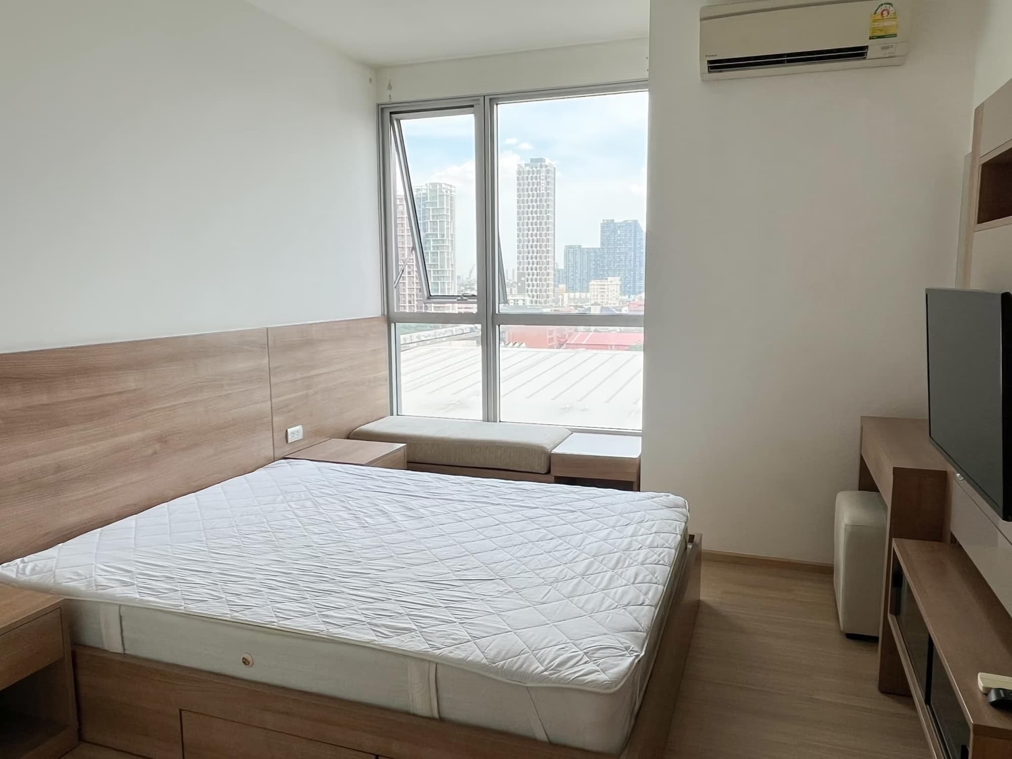 1 Bed Condo for Rent  Near On Nut BTS - Image 9