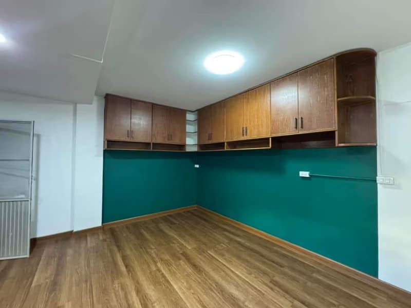 4 Bed Townhouse for Sale in Mueang Chiang Mai District