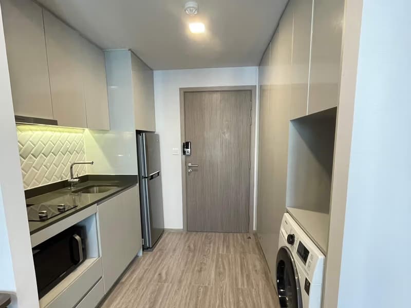 1 Bed Condo for Sale  Near Ratchathewi BTS