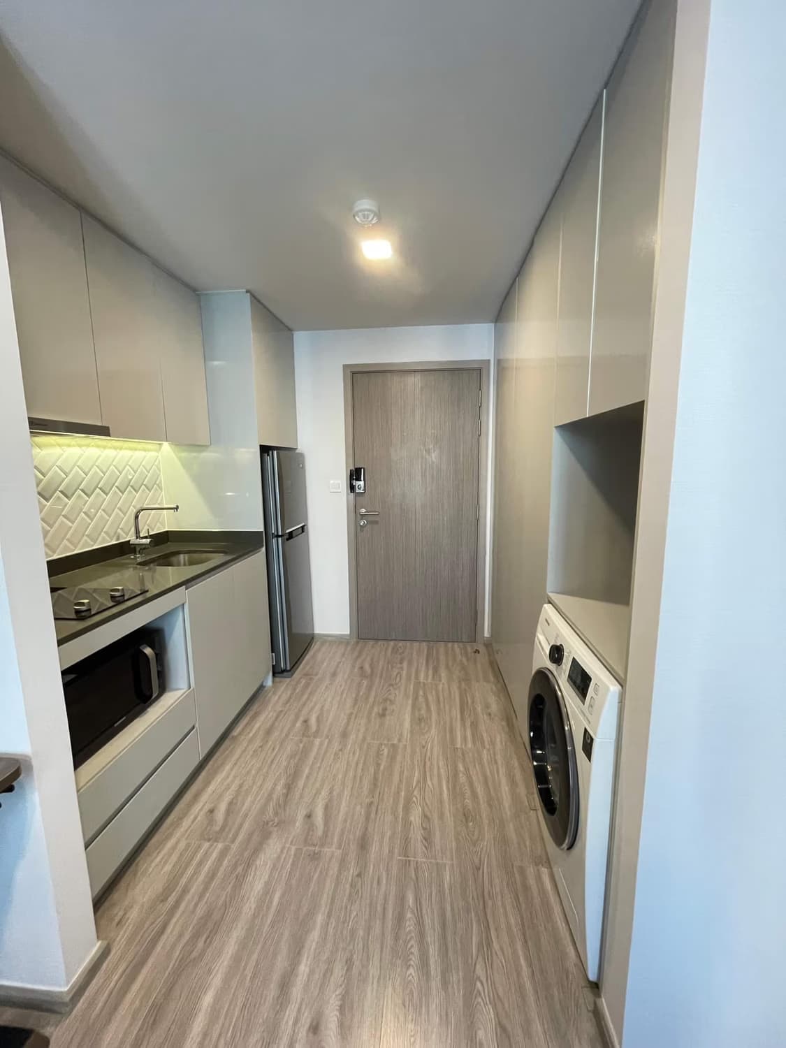 1 Bed Condo for Sale  Near Ratchathewi BTS - Image 6