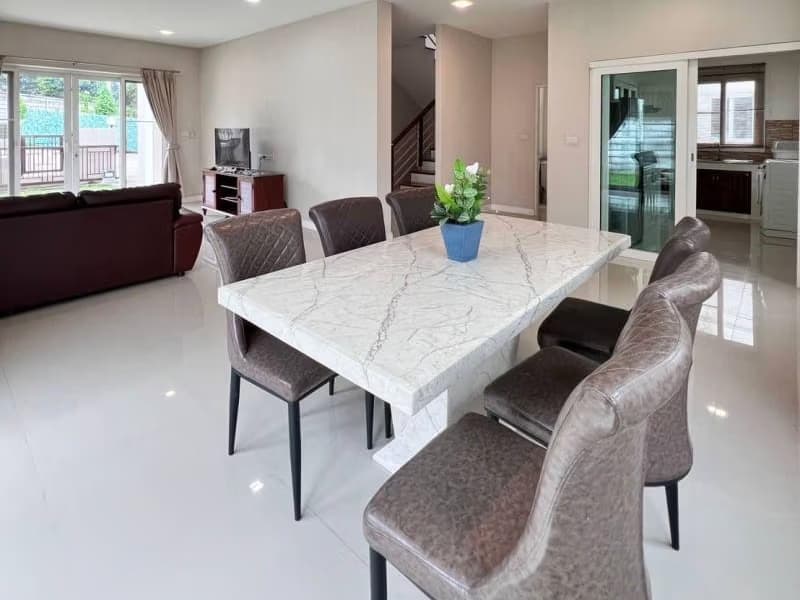 3 Bed House for Rent in San Sai