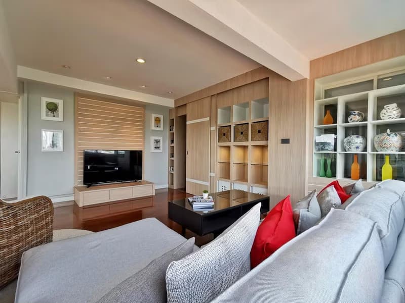 2 Bed Condo for Sale in Watthana