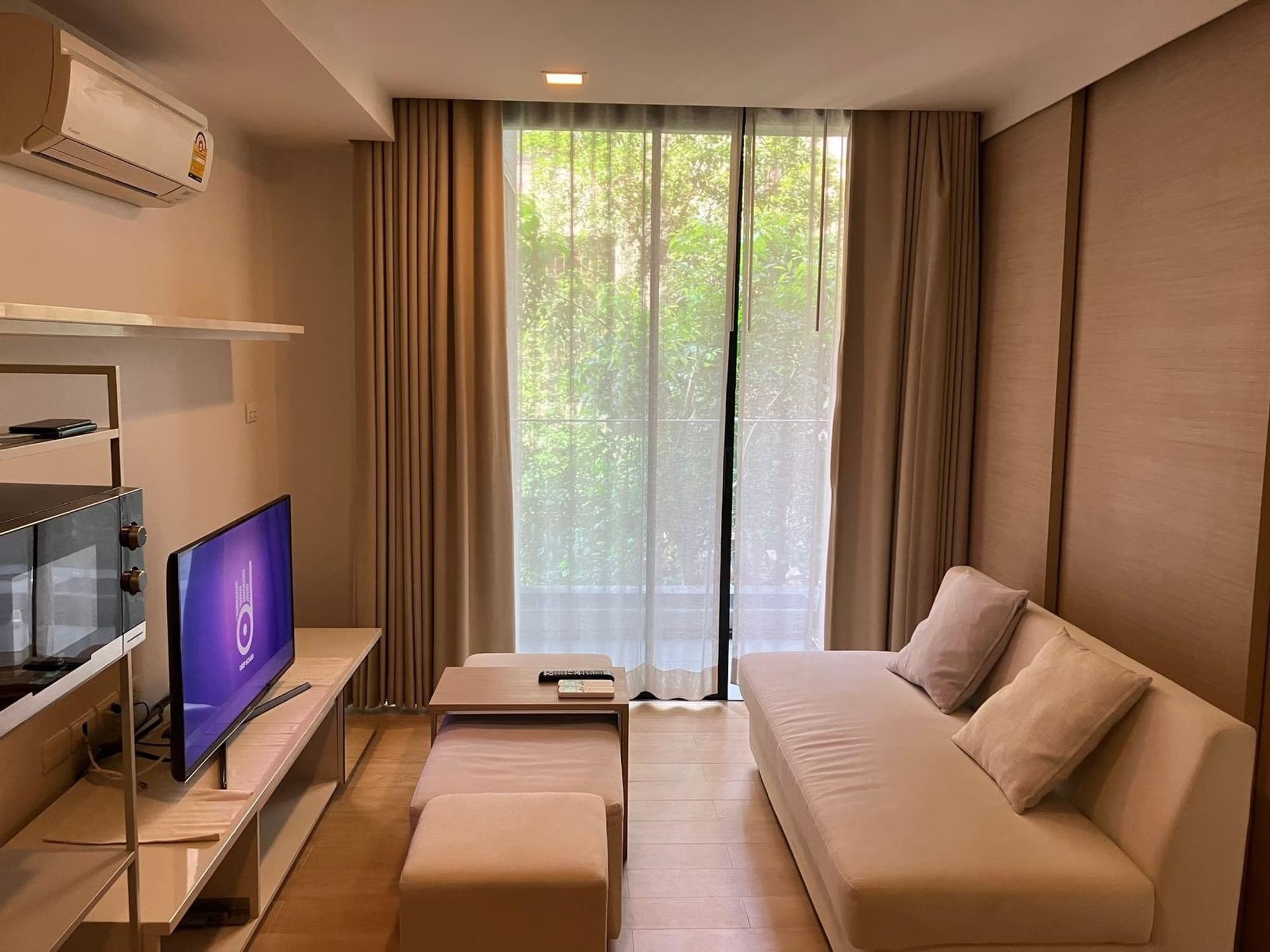 1 Bed Condo for Rent and Sale in Watthana - Image 1