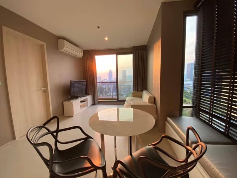 1 Bed Condo for Rent and Sale in Khlong Toei