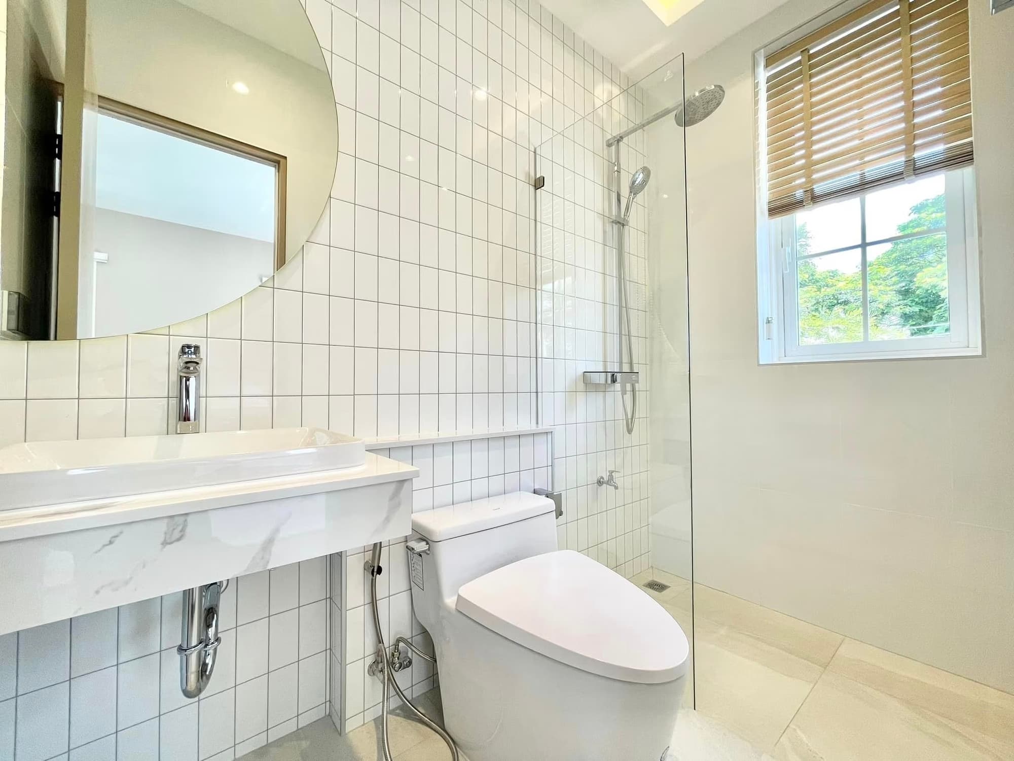 4 Bed House for Sale in Hang Dong - Image 6