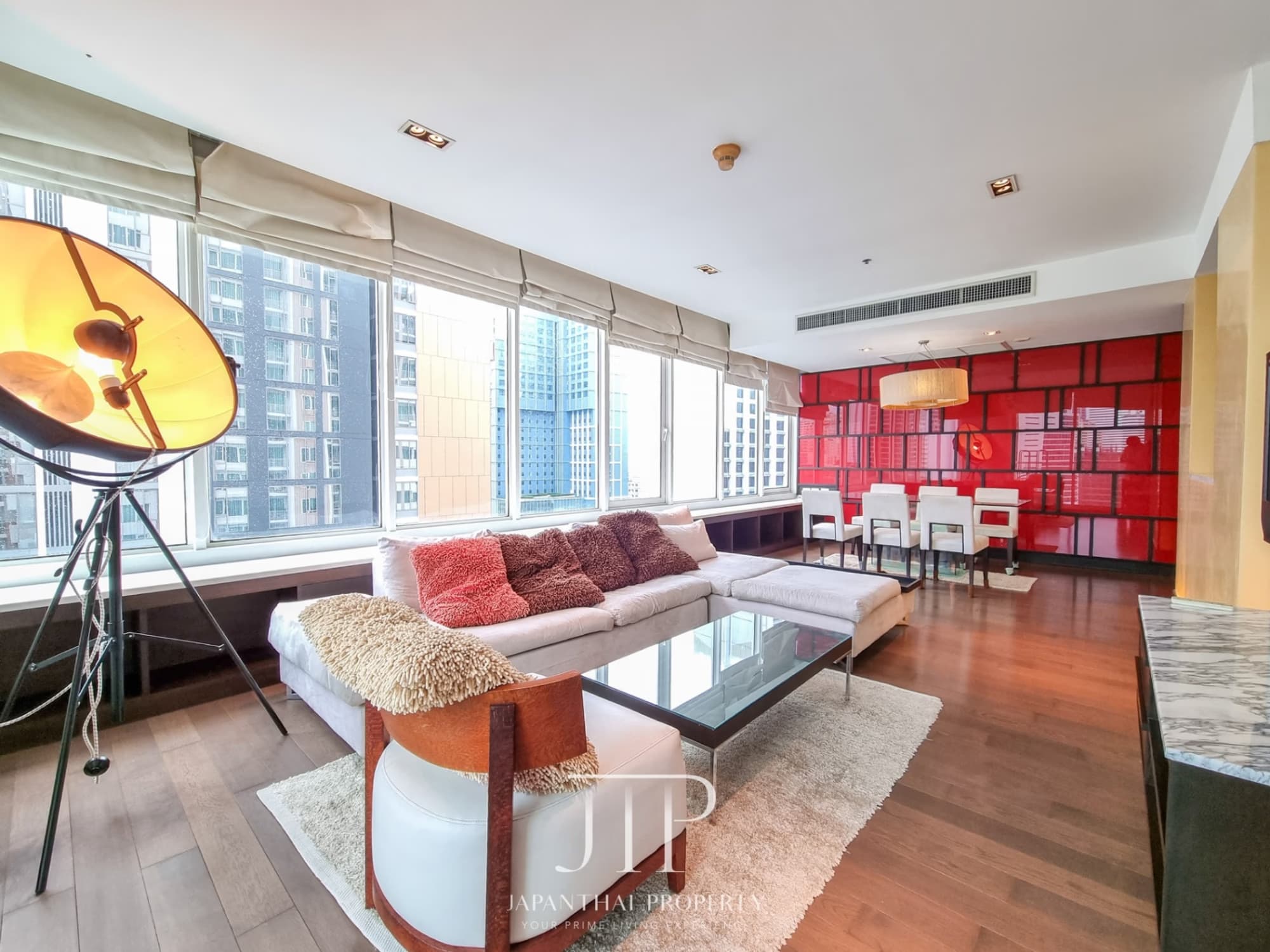 3 Bed Condo for Rent and Sale in Khlong Toei - Image 1