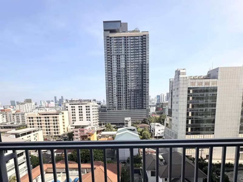 1 Bed Condo for Rent in Phaya Thai