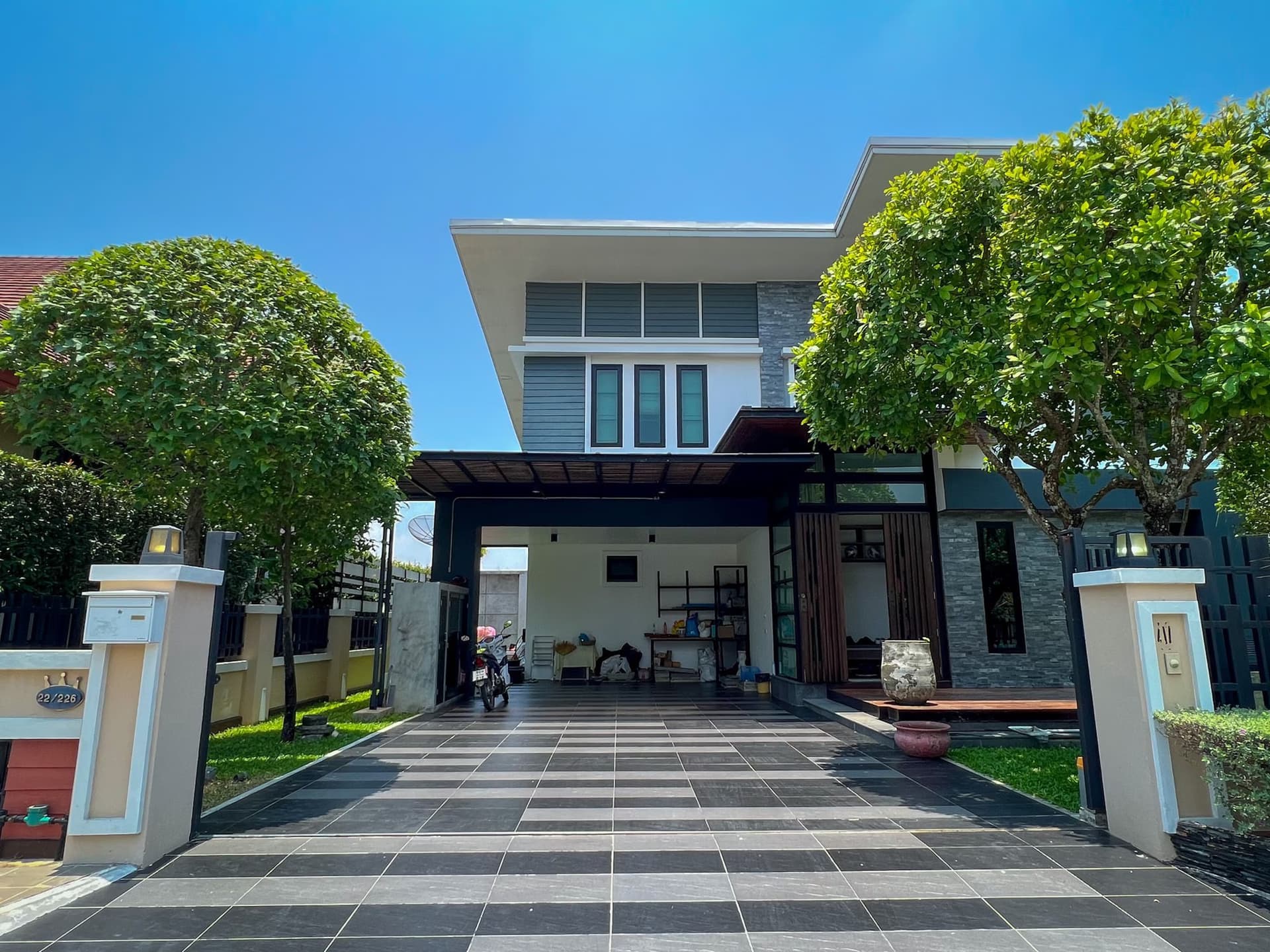 3 ห้องนอน undefined สำหรับ ขายและจำหน่าย ใน  - Image 1