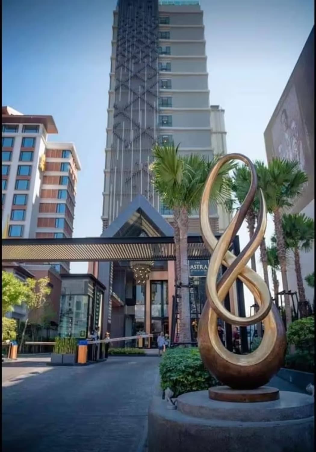 2 Bedroom Condo - Image 1