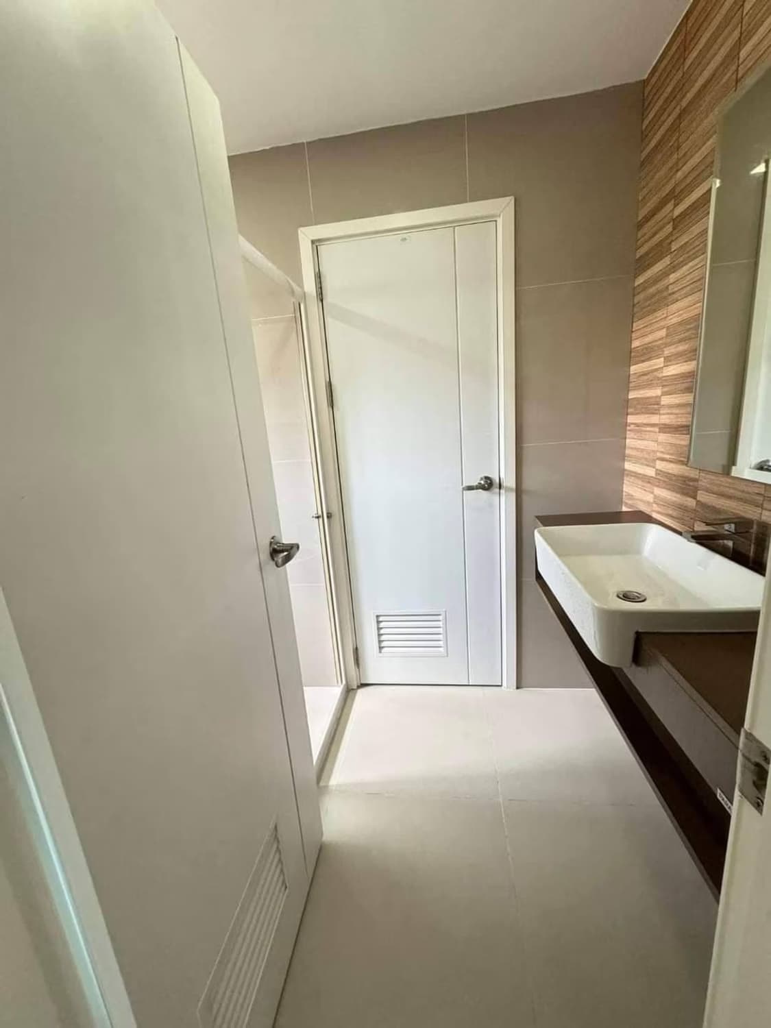 House for Sale at Pruksaville 73 Phatthanakan. - Image 4