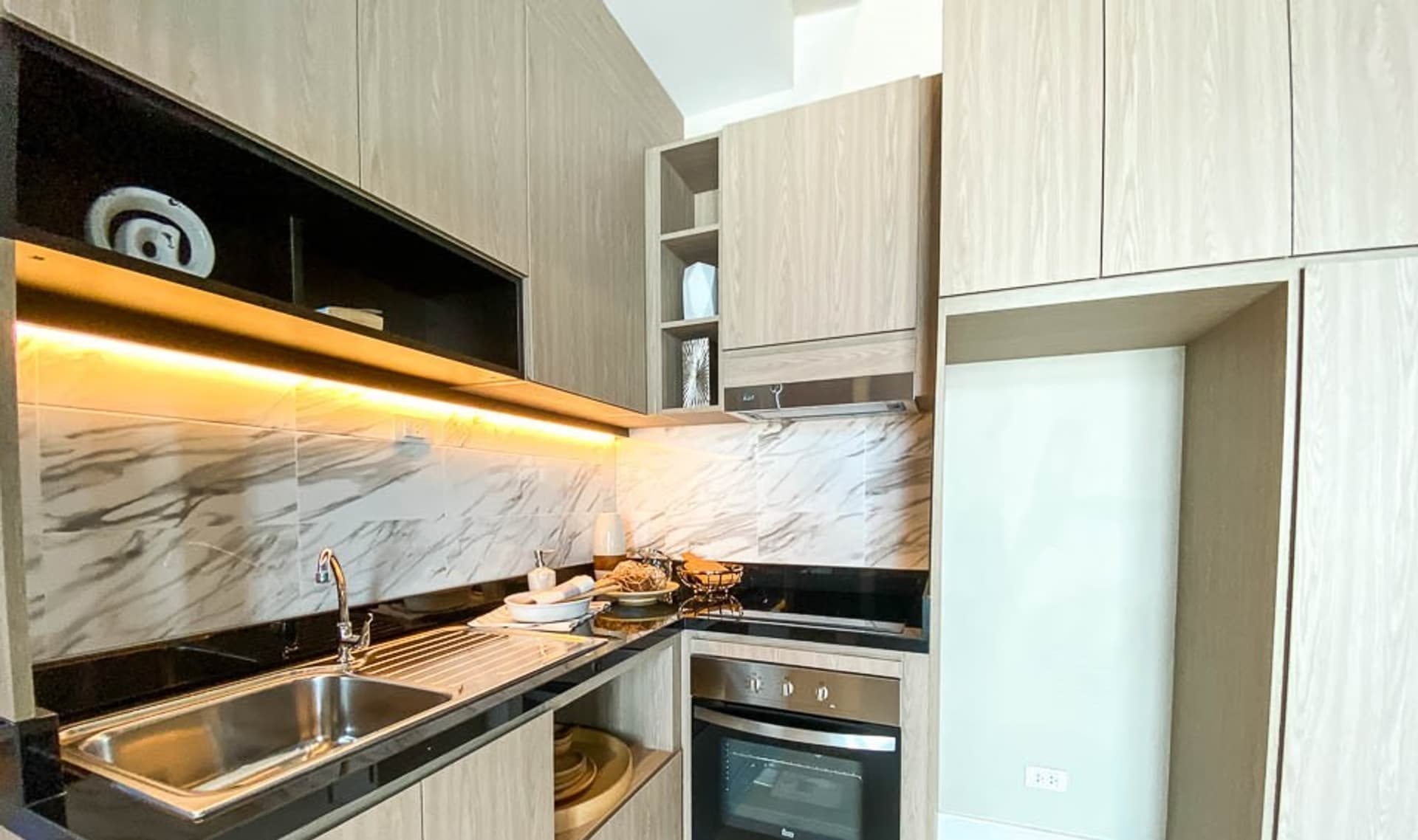 2 Bedroom Condo - Image 4