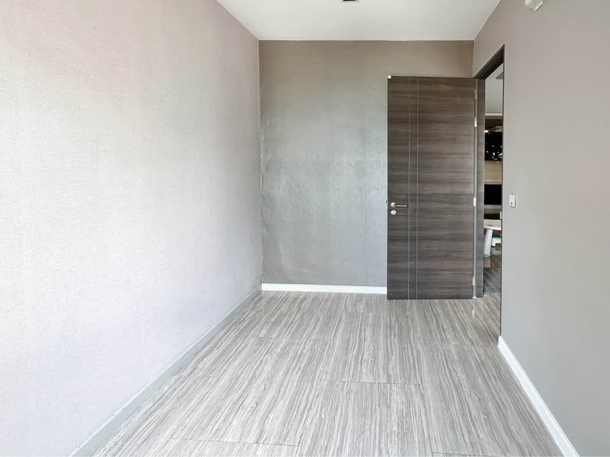 3 Bed Condo for Rent in Khlong Toei - Image 22