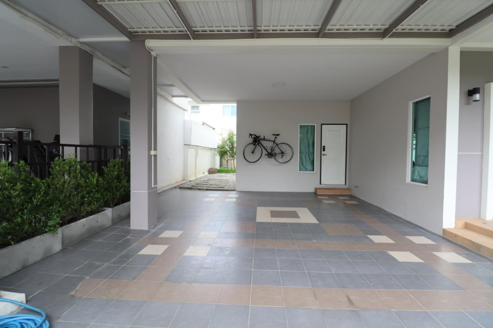 3 Bed House for Rent in undefined - Image 16