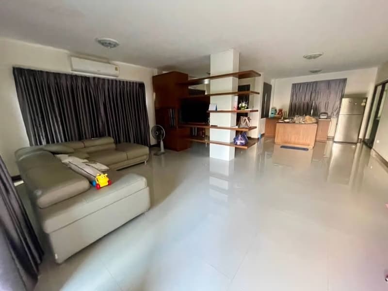 3 Bed House for Rent in Mae Rim